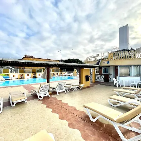 아파트 Estudio Familiar Cs, Wifi, Piscina En La Azotea Compartida En Puerto De La Cruz *